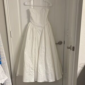 White Strapless Bridal Dress BLHDN